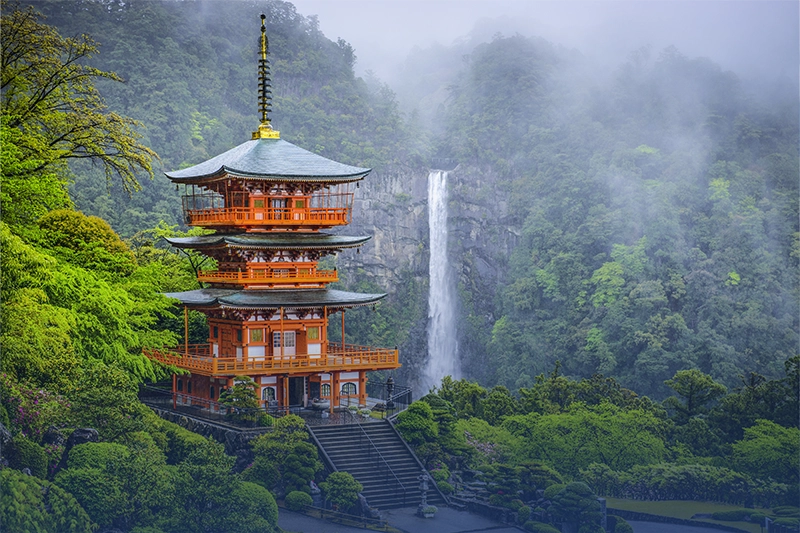 مناظر سياحية من اليابان مع سكاي ويز